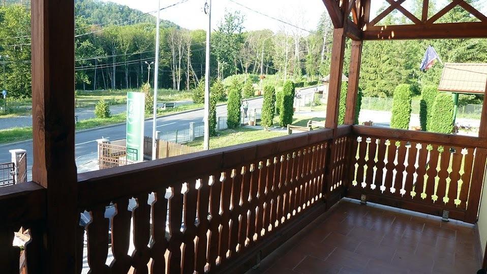 Villa VILA URSU din SOVATA BAI&SPA -SAUNA , JACUZZI INTERIOR Exterior foto